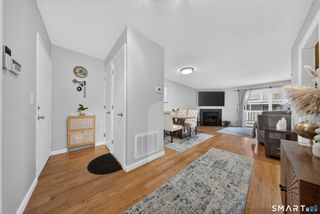 3 Oakwood Avenue B3, Norwalk, CT 06850