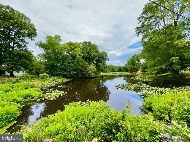 105 CIRCLE LN, Colonial Beach, VA 22443