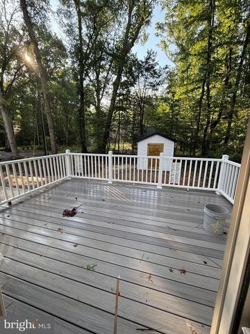105 CIRCLE LN, Colonial Beach, VA 22443