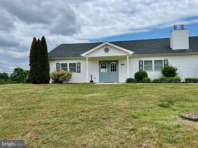 105 CIRCLE LN, Colonial Beach, VA 22443