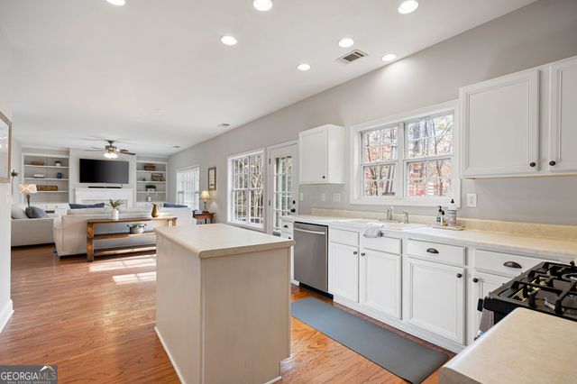 2146 Caneridge Drive SW, Marietta, GA 30064