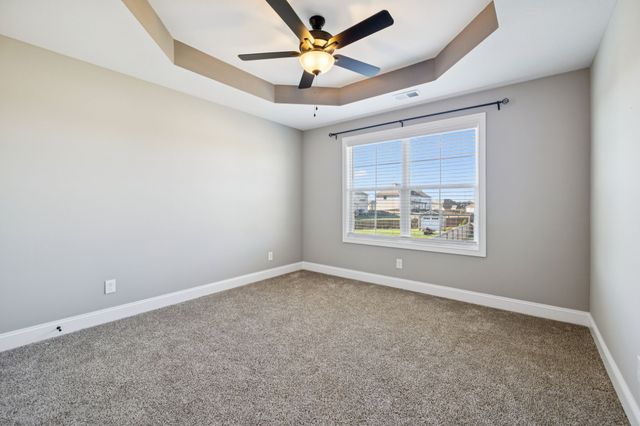 323 Bluebriar Trce, Clarksville, TN 37043