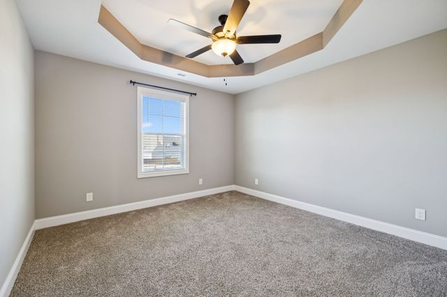 323 Bluebriar Trce, Clarksville, TN 37043