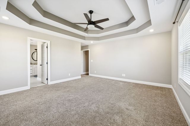 323 Bluebriar Trce, Clarksville, TN 37043