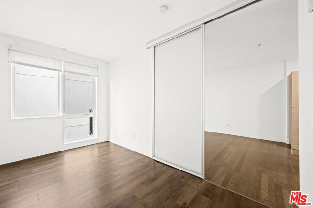 1234 Wilshire Boulevard 422, Los Angeles, CA 90017