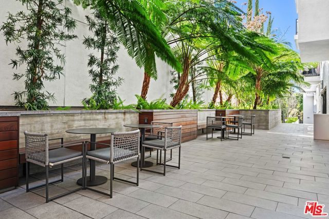 1234 Wilshire Boulevard 422, Los Angeles, CA 90017