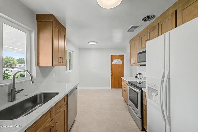 3409 E INDIANOLA Avenue, Phoenix, AZ 85018