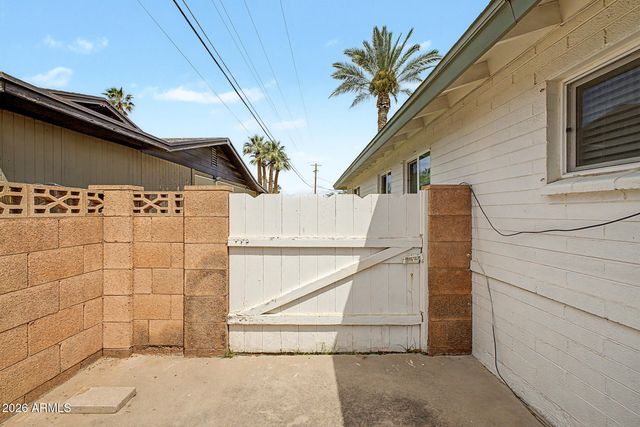 3409 E INDIANOLA Avenue, Phoenix, AZ 85018