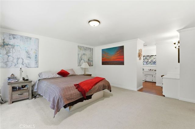 15936 Valley Wood Road, Sherman Oaks, CA 91403