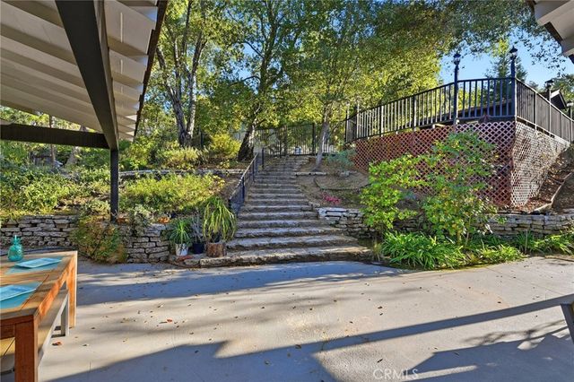 15936 Valley Wood Road, Sherman Oaks, CA 91403