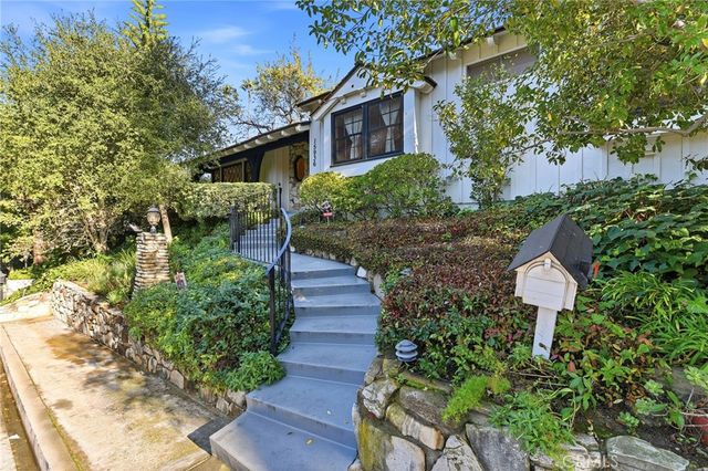 15936 Valley Wood Road, Sherman Oaks, CA 91403