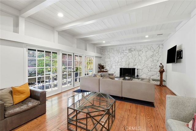 15936 Valley Wood Road, Sherman Oaks, CA 91403