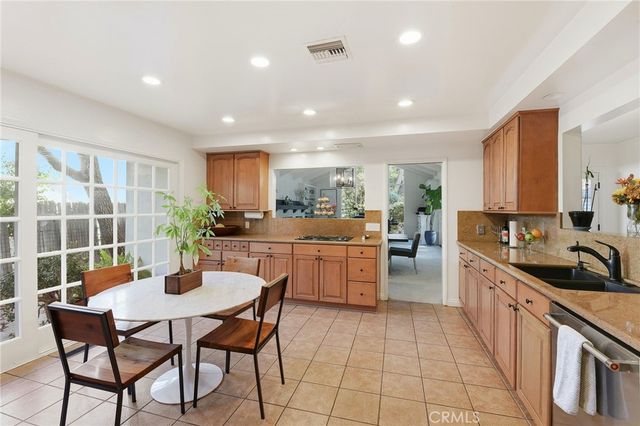 15936 Valley Wood Road, Sherman Oaks, CA 91403