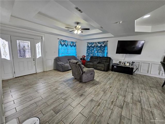 5302 N Ezequiel Loop, Mission, TX 78574