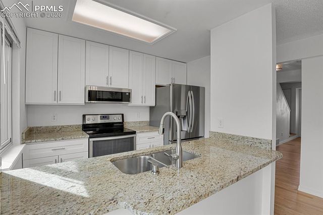 906 London Green Way, Colorado Springs, CO 80906