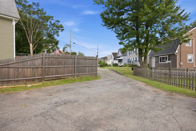 25 Dearborn Street, Manchester, NH 03103