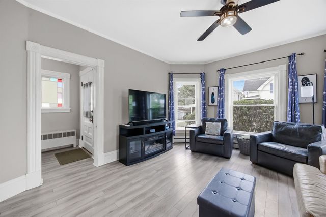 25 Dearborn Street, Manchester, NH 03103