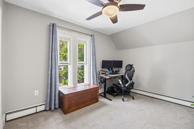 25 Dearborn Street, Manchester, NH 03103
