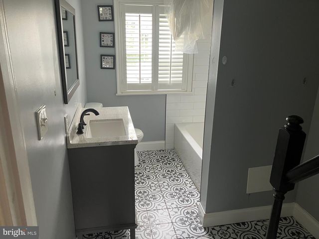 4008 DEEPWOOD ROAD, Baltimore, MD 21218
