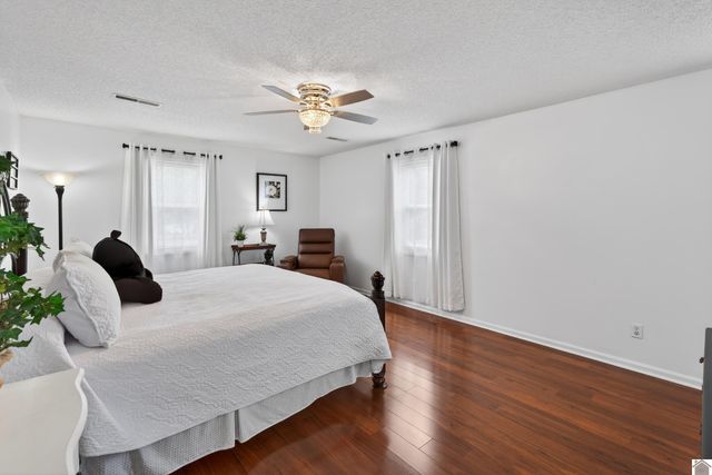 455 Ruth Avenue, Benton, KY 42025