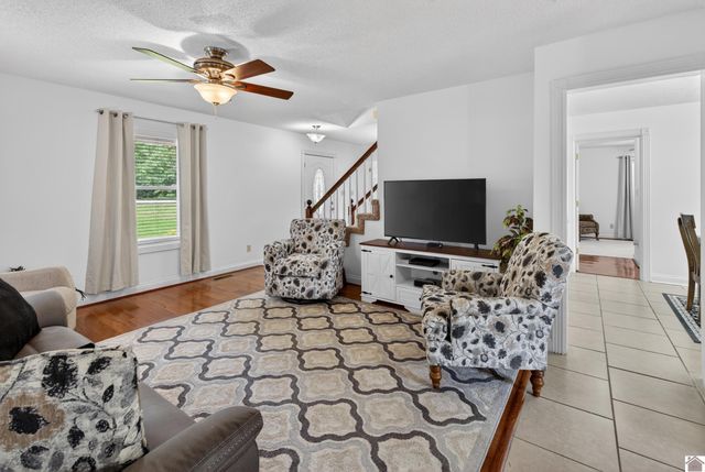 455 Ruth Avenue, Benton, KY 42025