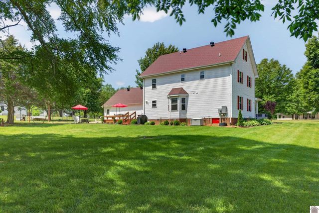 455 Ruth Avenue, Benton, KY 42025