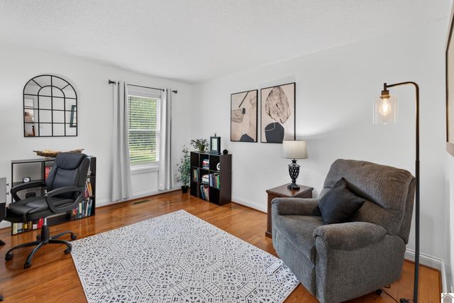 455 Ruth Avenue, Benton, KY 42025