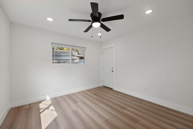 1840 Portland Avenue, Fort Worth, TX 76102