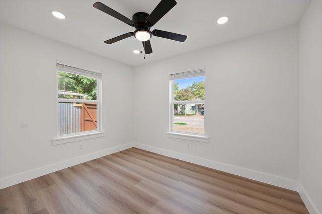 1840 Portland Avenue, Fort Worth, TX 76102