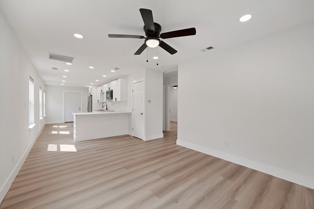 1840 Portland Avenue, Fort Worth, TX 76102