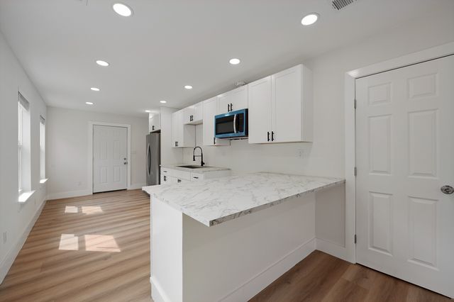 1840 Portland Avenue, Fort Worth, TX 76102
