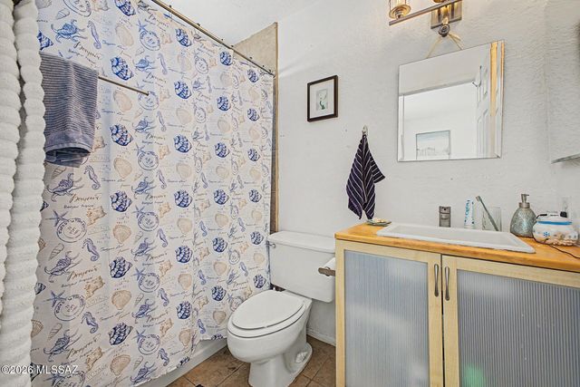 1567 E Prince Road, Tucson, AZ 85719