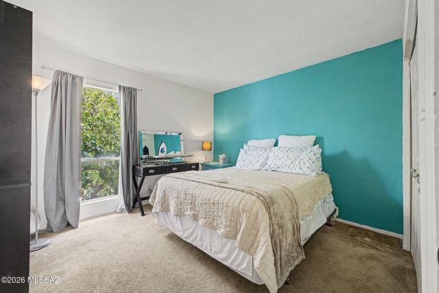 1567 E Prince Road, Tucson, AZ 85719