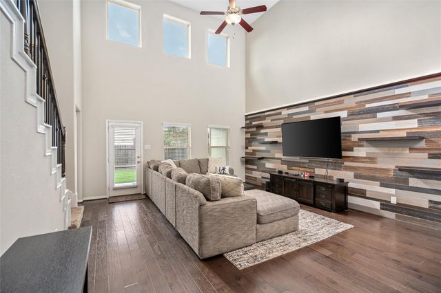 15323 Westland Gate Drive, Conroe, TX 77384