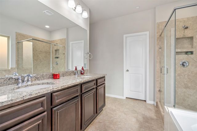 15323 Westland Gate Drive, Conroe, TX 77384