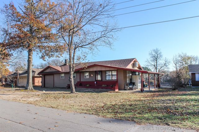 417082 E 1143 Road, Checotah, OK 74426