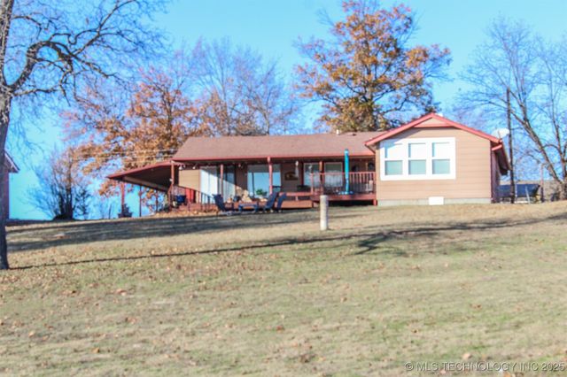 417082 E 1143 Road, Checotah, OK 74426