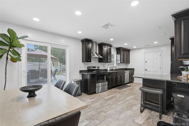 77 Winchester Drive, Lindenhurst, NY 11757