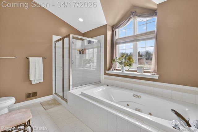 112 Summer Shade Drive, Marion Township, MI 48843