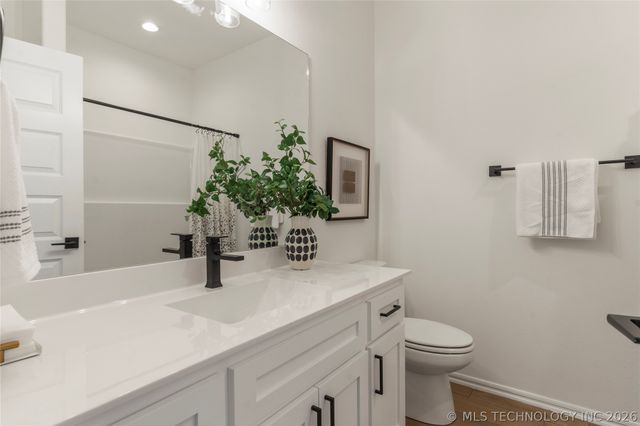 16185 S 89th Avenue E, Bixby, OK 74008