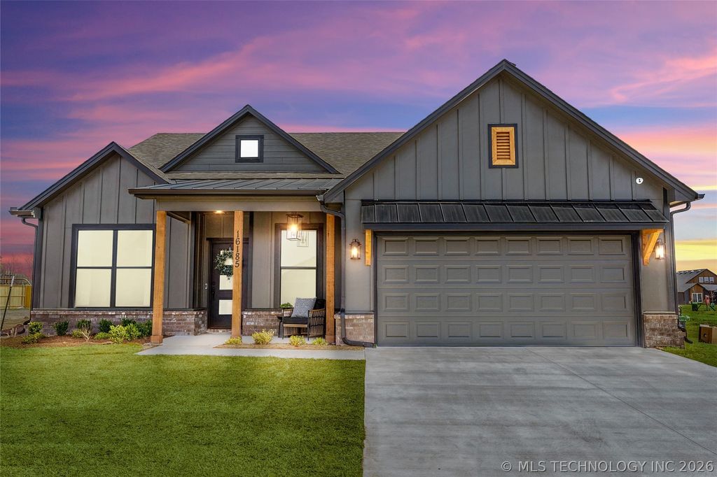 16185 S 89th Avenue E, Bixby, OK 74008