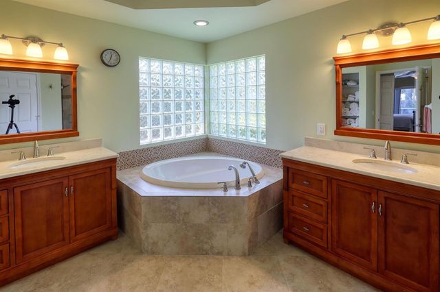 10303 NW 54th Place, Coral Springs, FL 33076