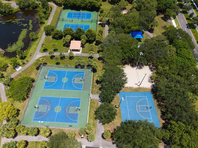 10303 NW 54th Place, Coral Springs, FL 33076