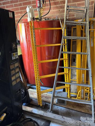 527 E Mills Street, Columbus, NC 28722