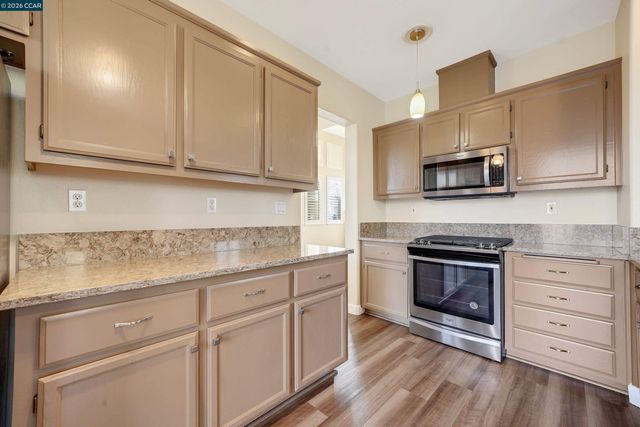 738 Marsh Pl, Fairfield, CA 94533