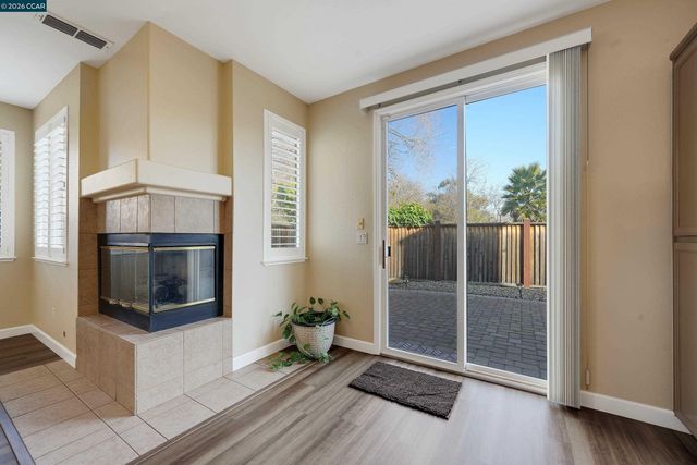 738 Marsh Pl, Fairfield, CA 94533