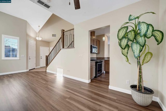 738 Marsh Pl, Fairfield, CA 94533