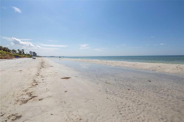 14117 PALM STREET, Madeira Beach, FL 33708