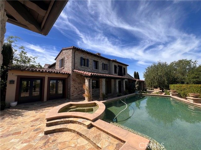 21 Jewel Flower, Irvine, CA 92603