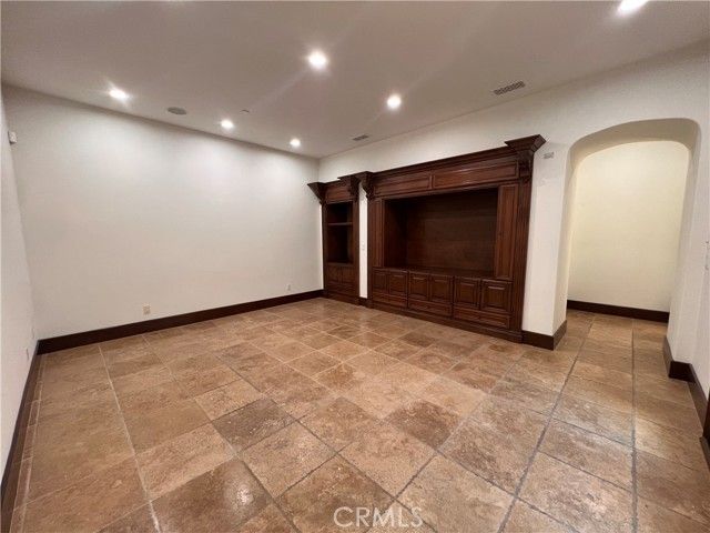 21 Jewel Flower, Irvine, CA 92603